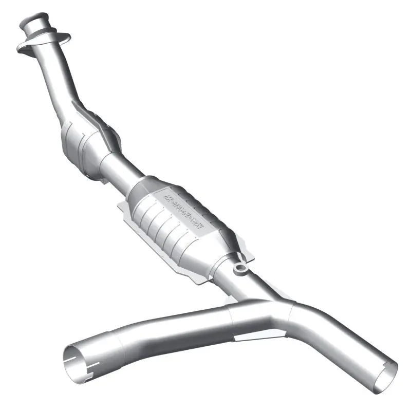 Magnaflow Direct-Fit Catalytic Converter For 2000–2003 Ford E-Series Vans (4.2L Engine) 1